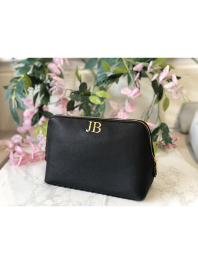Personalised make-up bag with gold foil monogram