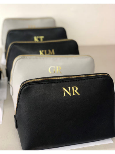 Personalised make-up bag with gold foil monogram